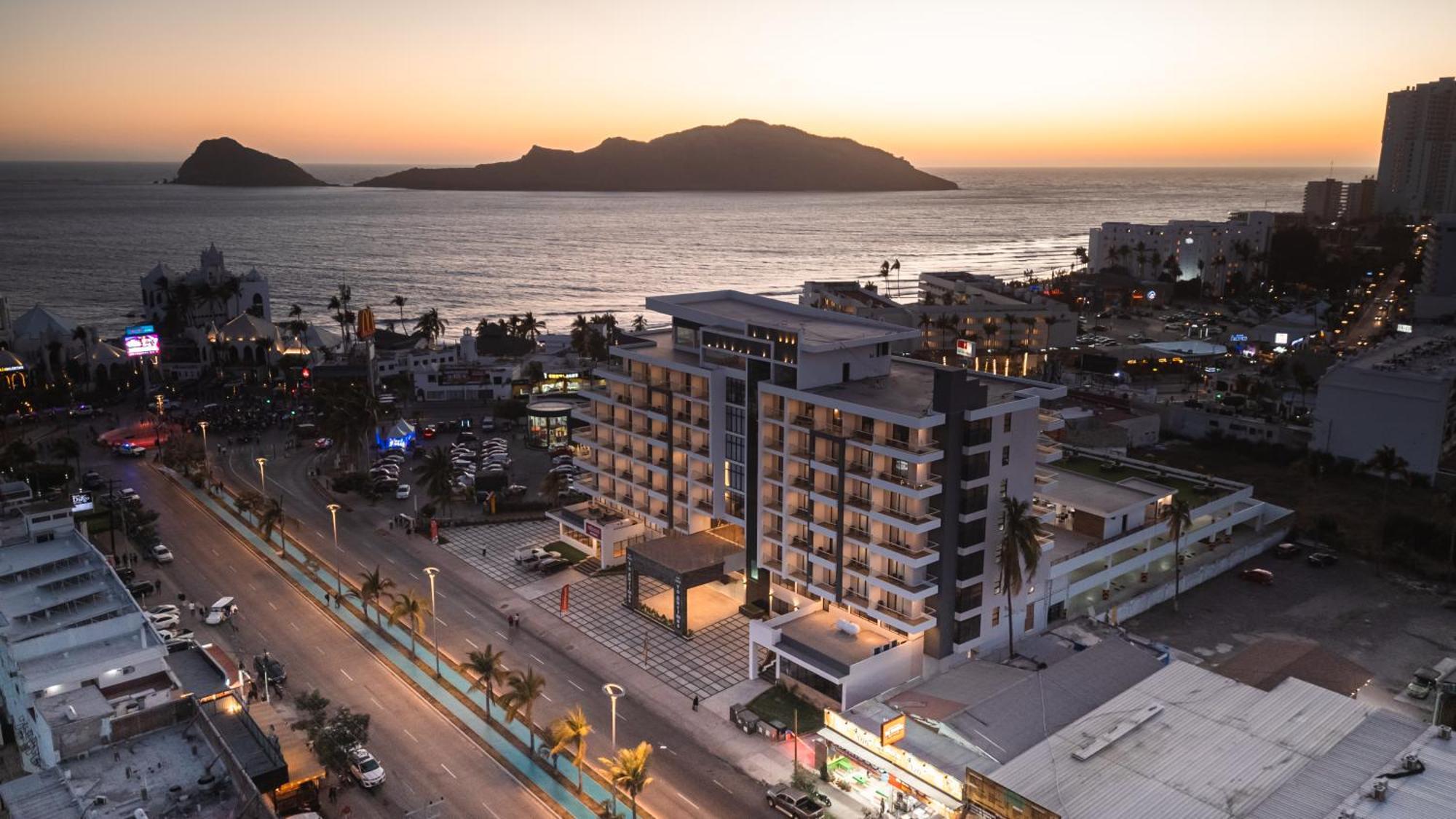 High Garden Grand Hotel Mazatlán Exterior foto